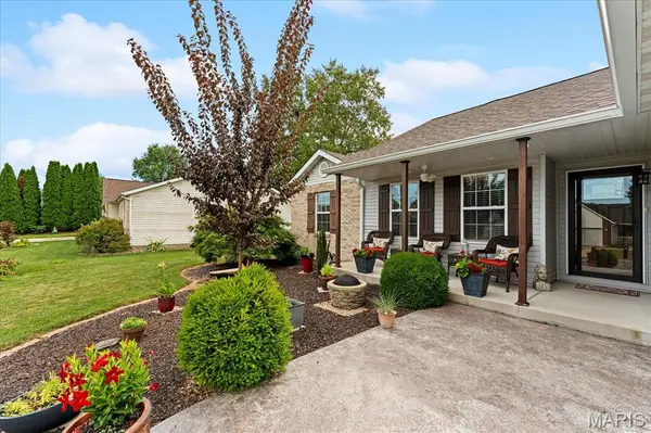 939 Dunberry DR, O'fallon, IL 62269