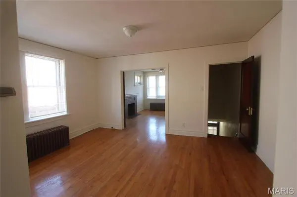 5424 Rhodes AVE #2F, St Louis, MO 63109