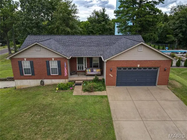 4483 Mockingbird LN, Hillsboro, MO 63050