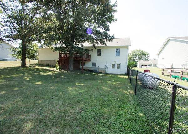 37 Westwood Dr., Salem, MO 65560
