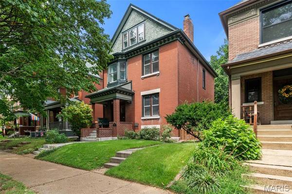 3625 Juniata ST, St Louis, MO 63116