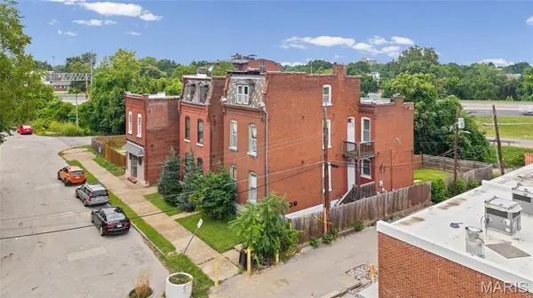 2813 Mount Pleasant ST, St Louis, MO 63111