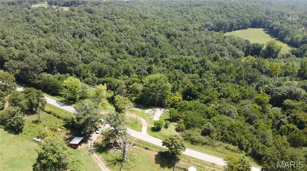 9454 H HWY, Zalma, MO 63787