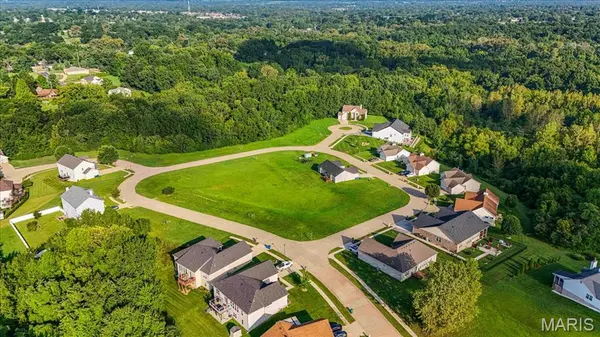 4846 Trees Edge LN, Black Jack, MO 63033