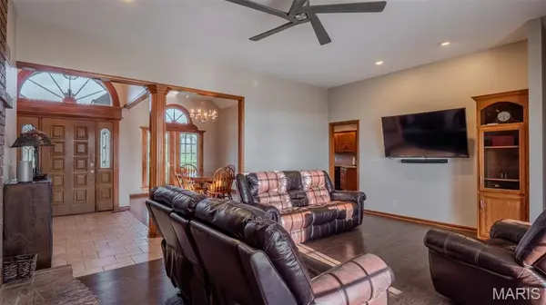 9791 Leathers Rd, Richmond, MO 64085