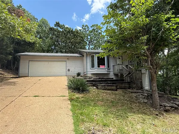 200 Wagonwheel DR, Camdenton, MO 65020