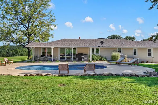 8120 Angell RD, Gerald, MO 63037