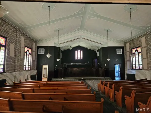 4269 Norfolk AVE, St Louis, MO 63110