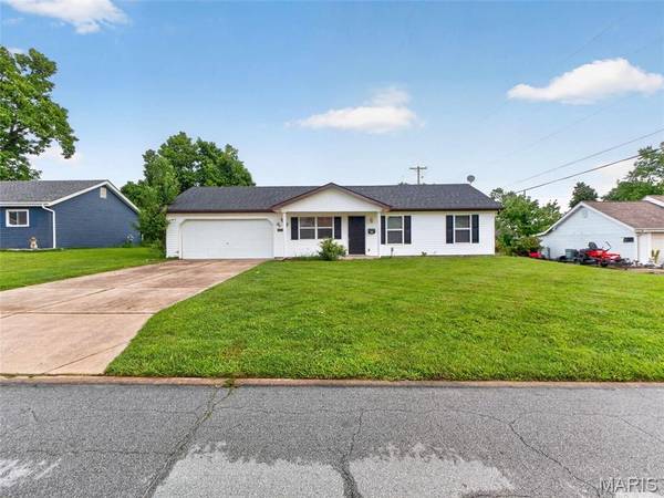 405 Prince Ruppert DR, O'fallon, MO 63366