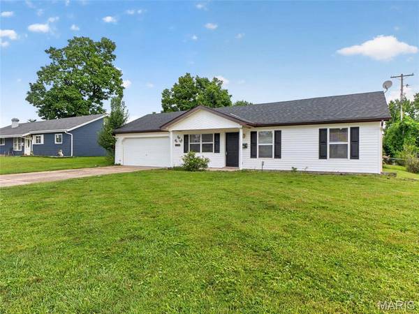 405 Prince Ruppert DR, O'fallon, MO 63366