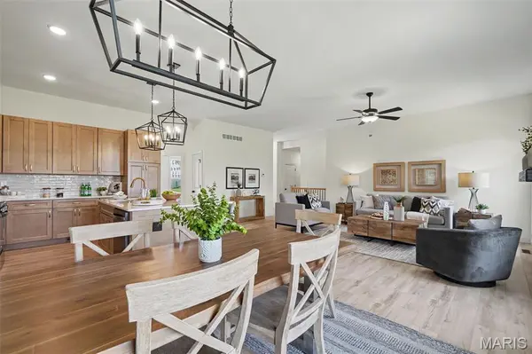212 Fiddler's Close RD #212 STB, Washington, MO 63090