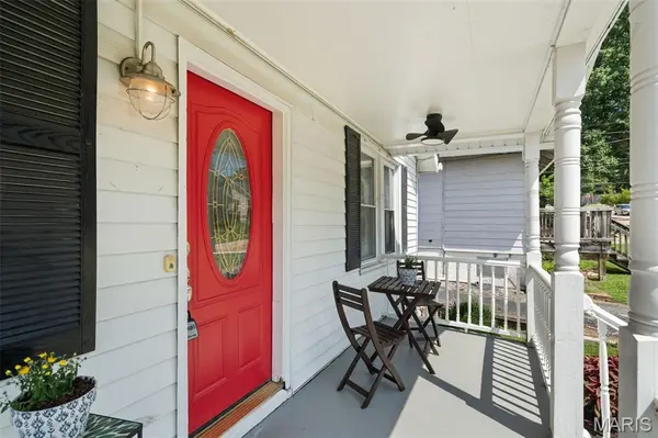 7529 Weaver AVE, St Louis, MO 63143