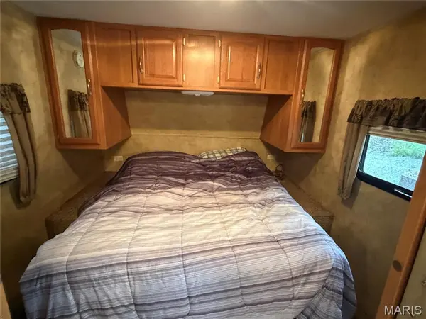 6333 Cumberland Ct, French Village, MO 63036