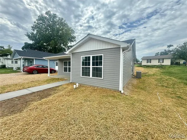 17 Dalton, Leadington, MO 63601