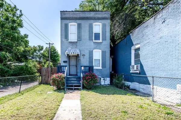 3745 Pennsylvania AVE, St Louis, MO 63118