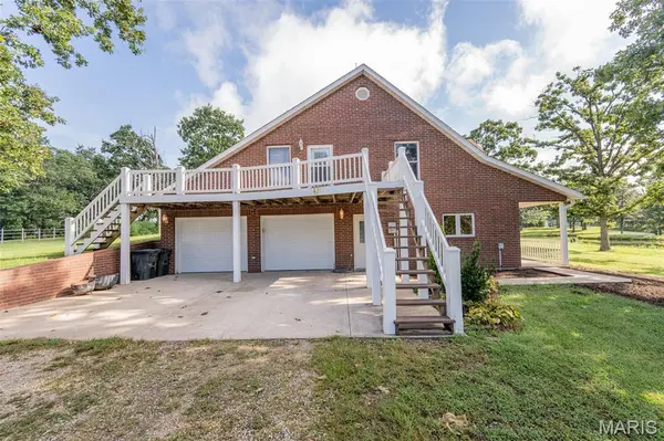 1115 County Road 754, Belle, MO 65013