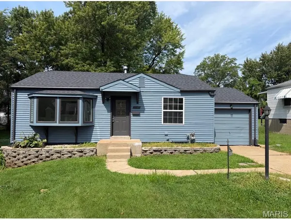 10171 Newbold DR, St Louis, MO 63137