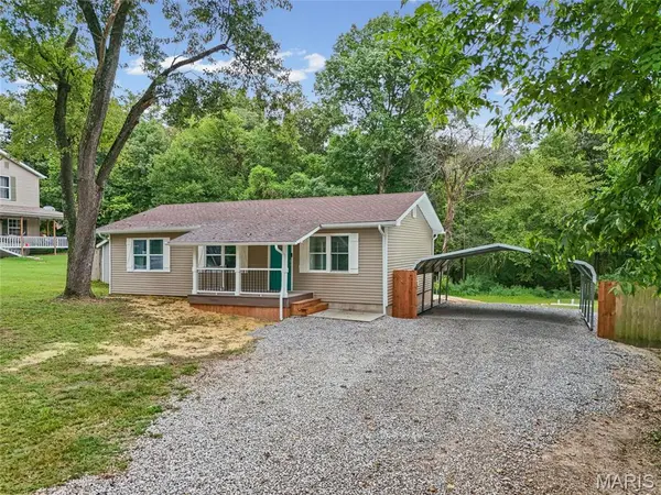 9632 Meadow DR, Hillsboro, MO 63050