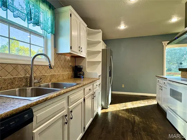 102 Wesbecher ST, Marble Hill, MO 63764