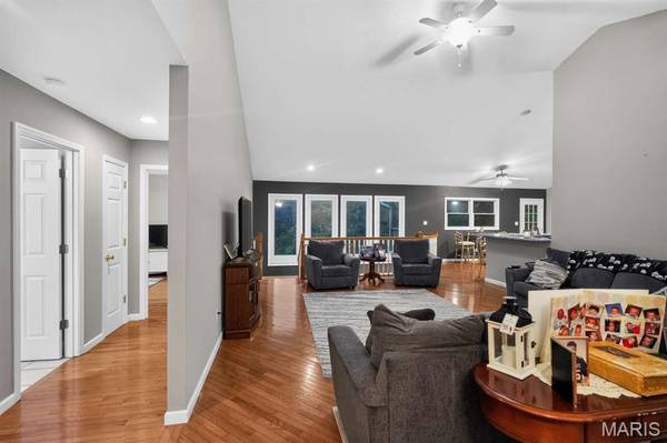 10132 Manassas DR, Festus, MO 63028
