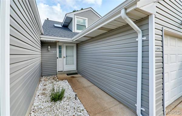 195 Rutherglen DR, Valley Park, MO 63088