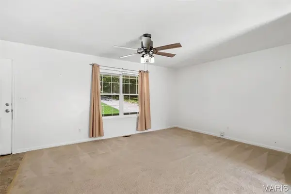 5901 Kneff RD, Imperial, MO 63052