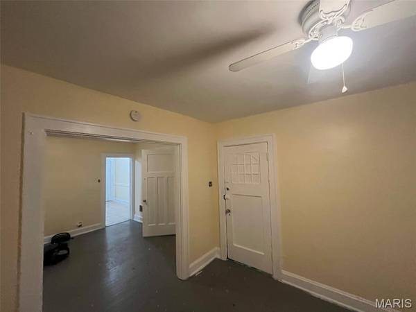 115 Eichelberger ST, St Louis, MO 63111