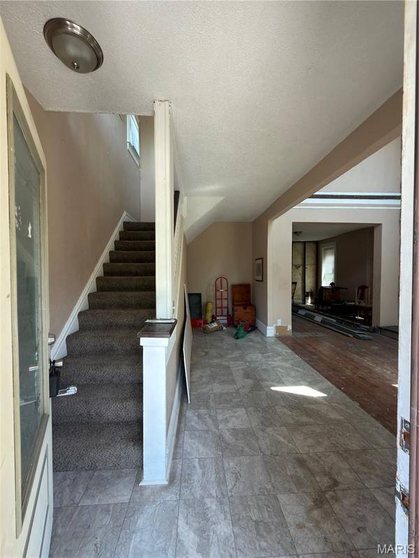 3543 Humphrey ST, St Louis, MO 63118