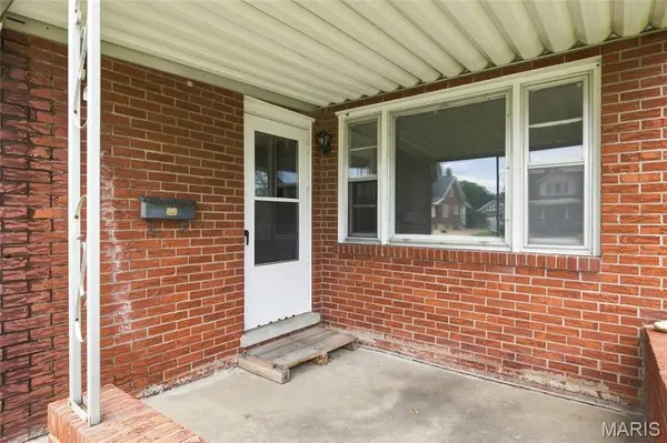 413 W 9th ST, Hermann, MO 65041