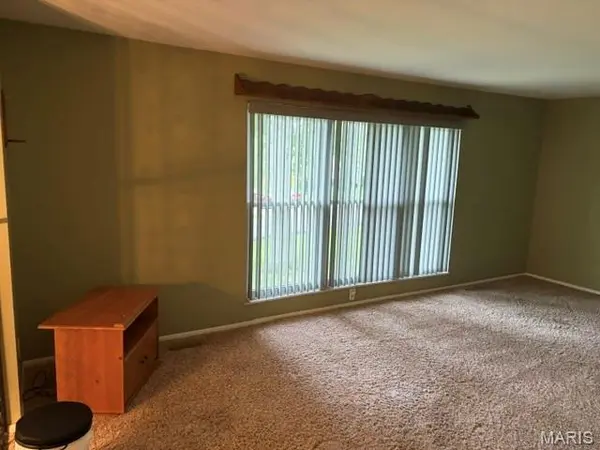216 Slover LN, Arnold, MO 63010
