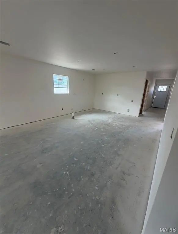 16 High Garden ST, Cape Girardeau, MO 63701