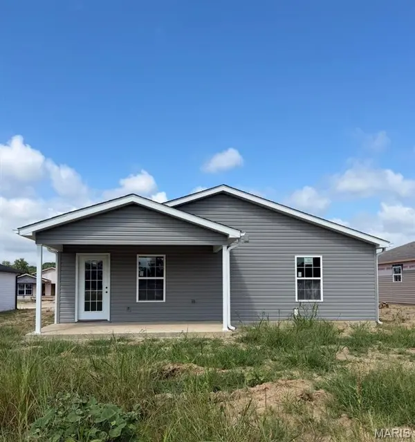 16 High Garden ST, Cape Girardeau, MO 63701