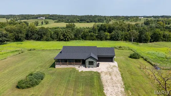56504 Shaw Road, Olean, MO 65064