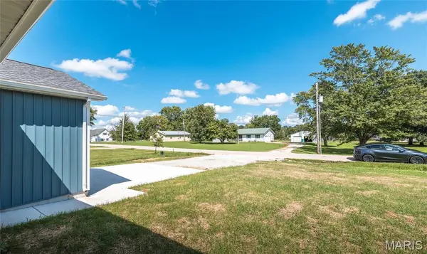 3507 Kosark RD, Owensville, MO 65066
