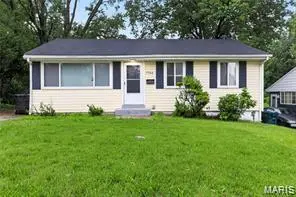 7744 Ellington DR, St Louis, MO 63121