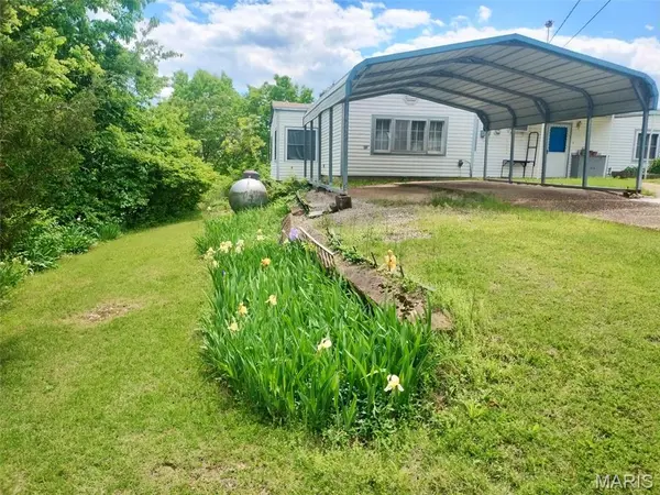 300 Russell ST #A & B, Sullivan, MO 63080
