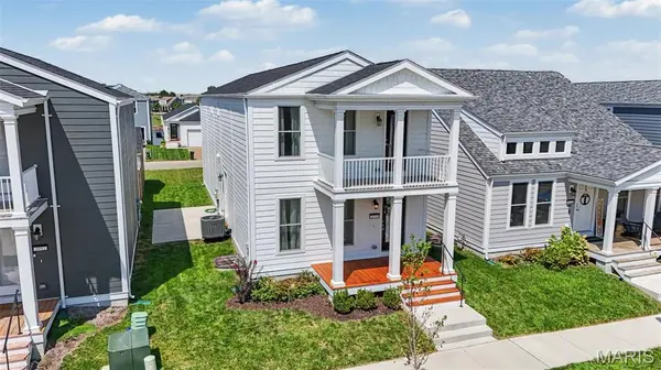 3096 Pirogue ST, St Charles, MO 63301