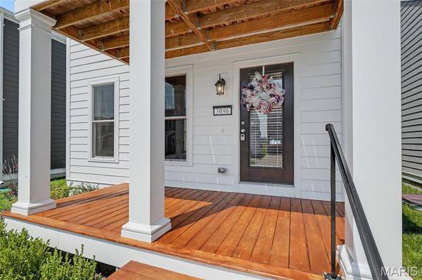 3096 Pirogue ST, St Charles, MO 63301