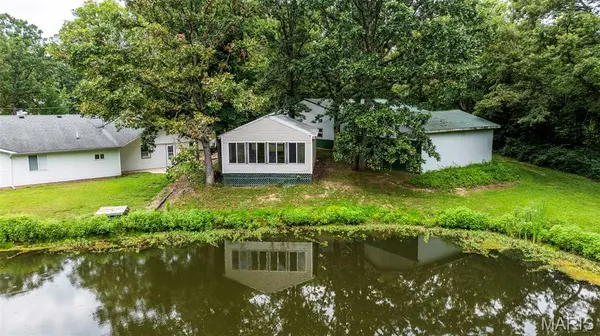 10292 Old Litchfield TRL, Litchfield, IL 62056