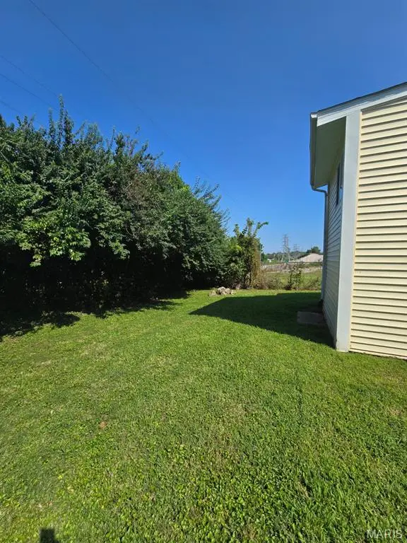 6301 Madison AVE, Berkeley, MO 63134