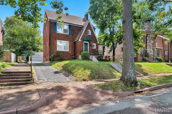 7240 Cornell AVE, University City, MO 63130