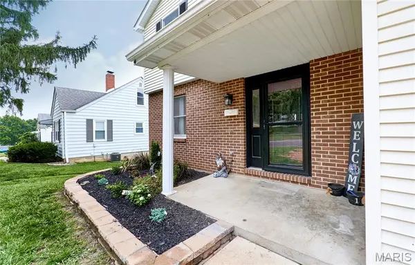 1502 Third Parkway ST, Washington, MO 63090