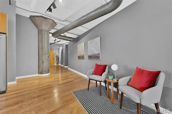 1619 Washington AVE #802, St Louis, MO 63103