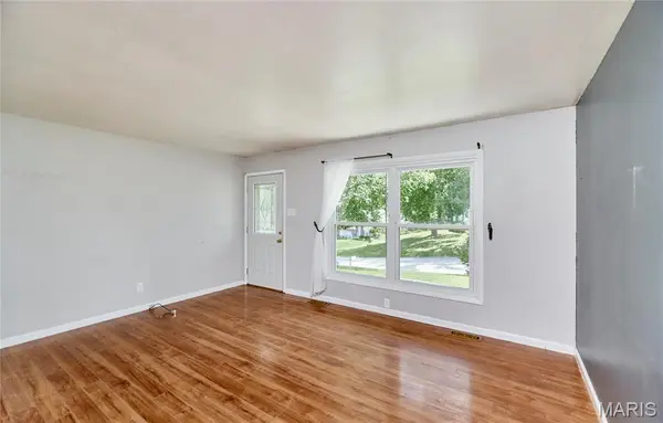 318 Capri DR, O'fallon, MO 63366