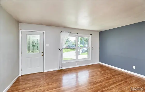 318 Capri DR, O'fallon, MO 63366