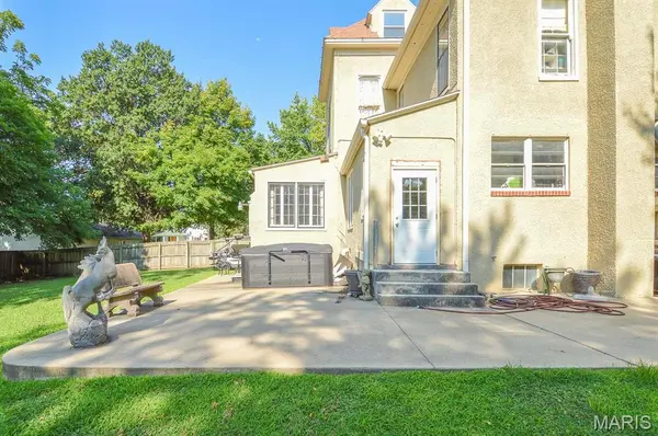 924 N Main AVE, Springfield, MO 65802