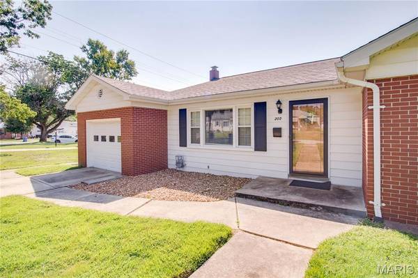 305 Brentwood BLVD, Alton, IL 62002