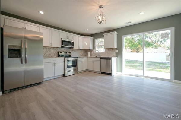 310 W Lion ST, Jonesburg, MO 63351