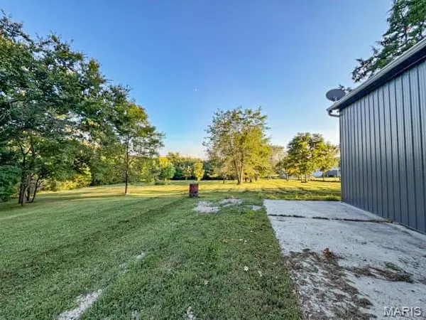 10069 Silver Springs Rd, Bonne Terre, MO 63628