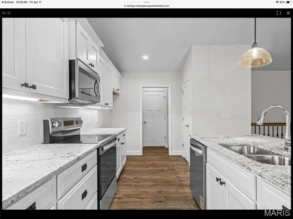 1665 Flagstaff DR, Festus, MO 63028